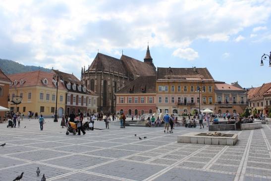 Urlaub in Rumänien: In der Altstadt von Brasov (Kronstadt) in Siebenbürgen